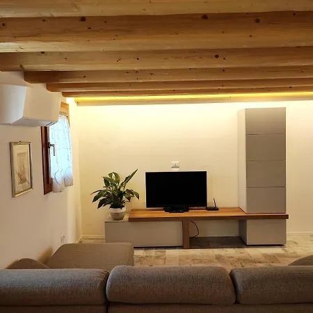Villa Torre 162 *